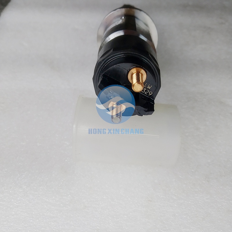 ISDe Diesel Engine Parts Fuel Injector 5267035 0445120329