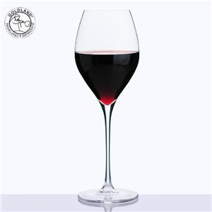 Verres à vin clairs en cristal soufflés à la main
