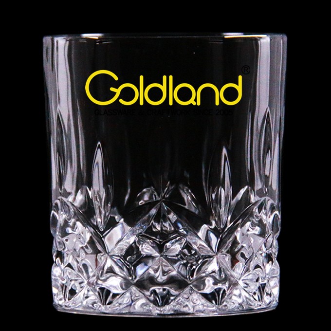 Altmodische klassische Kristall Whisky Glasbecher