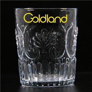 Vaso de agua de vidrio para beber en relieve vintage transparente