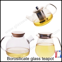 glass teapot with bamboo lid