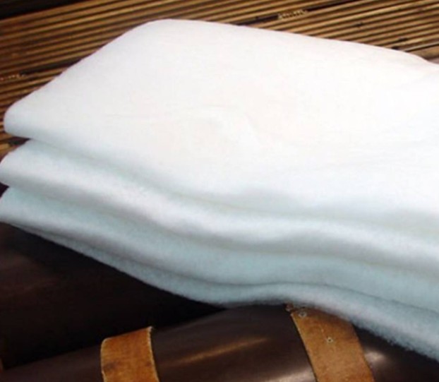 Navy kvinders lette polstrede quiltede jakker med hætte