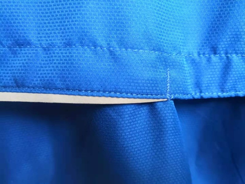 ランニングジャケット