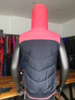 パッド入りベスト