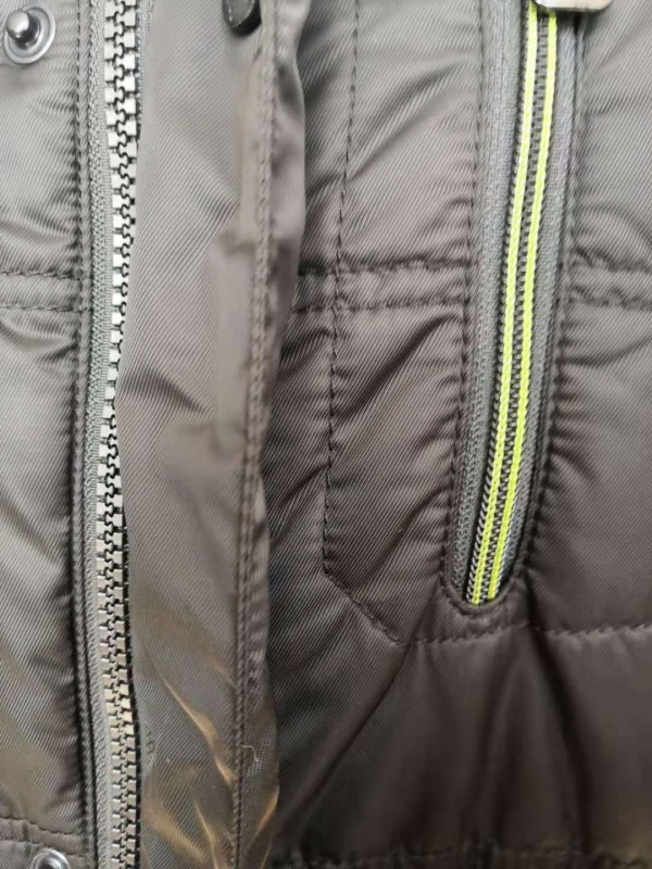 アウトドアベスト