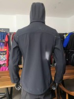 ソフトシェルジャケットレディース