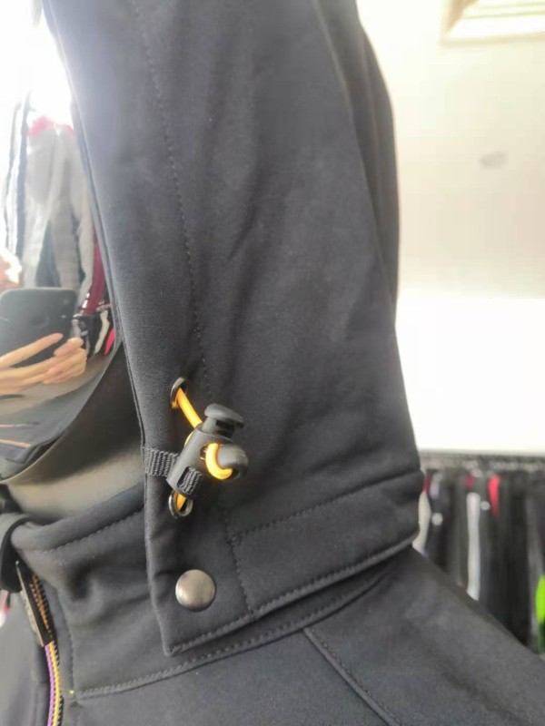 ソフトシェルジャケットレディース