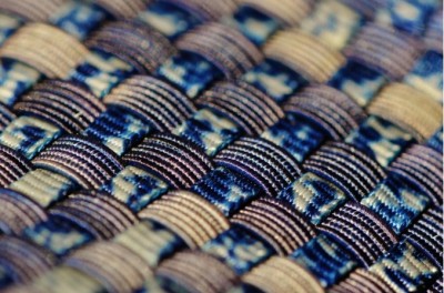 Vevd stoffkonstruksjon