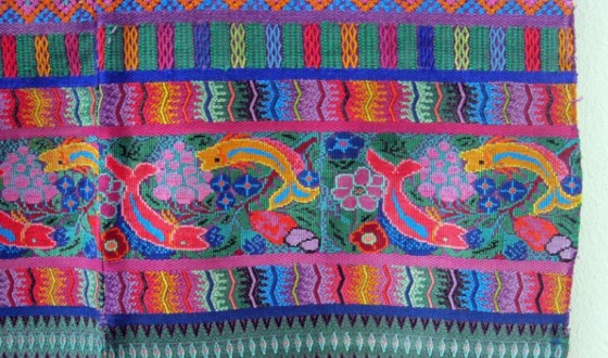 Комбинированное плетение из саржи