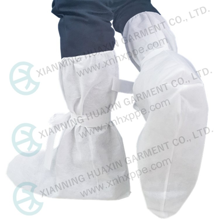 Cubierta de bota Sms transpirable no tejida desechable con elástico abierto y lazos