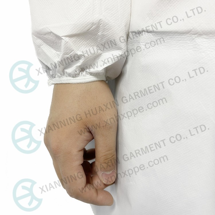SF microporous non medical isolation gown EN14126 type6B Factory