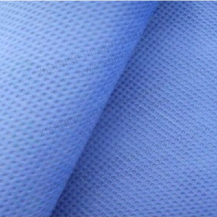 liquid and particles resistant breathable clothing 