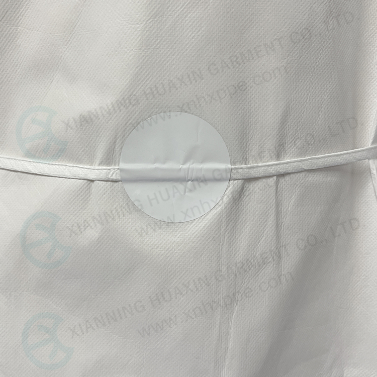 SF microporous non medical isolation gown EN14126 type6B Factory