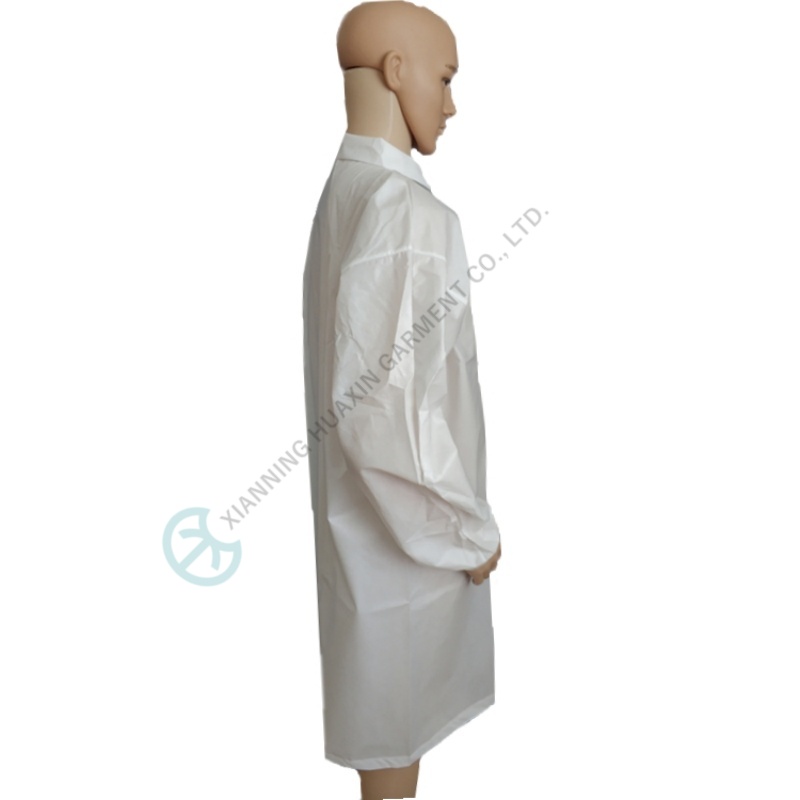 surgical suit zipper front and pockets