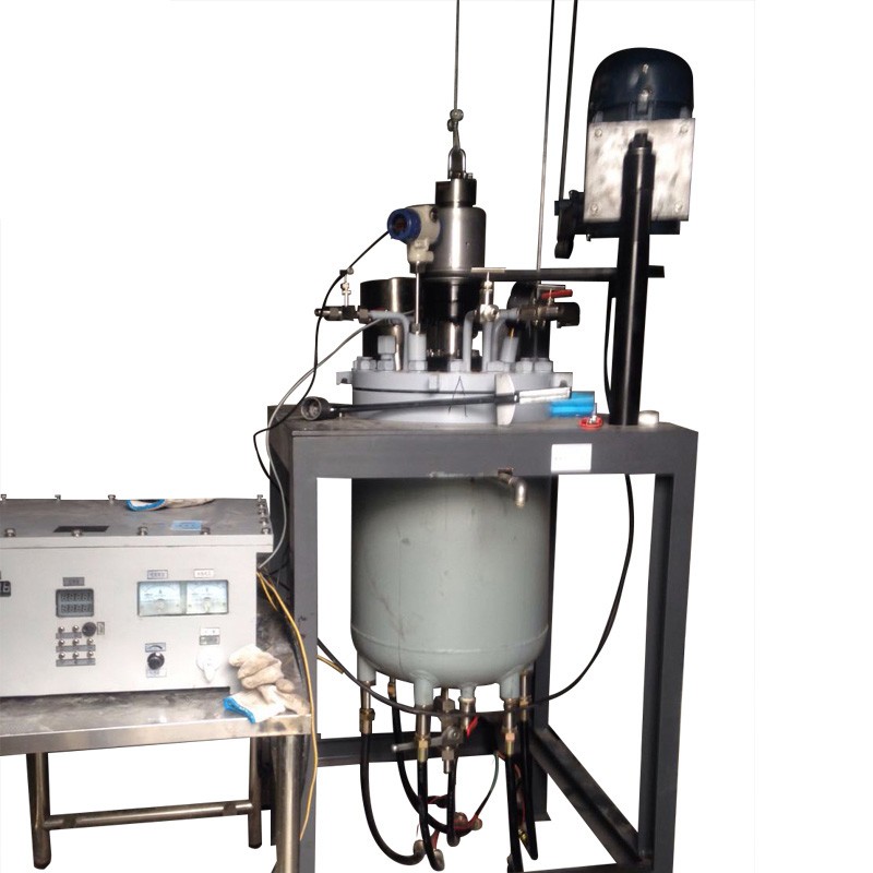 Augstspiediena reaktora uzstādīšana un ekspluatācija