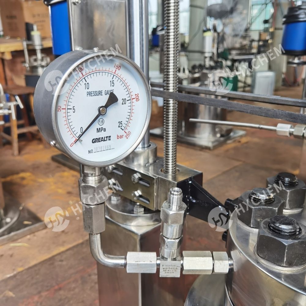 Pressure gauge & Sensor for pressure reactors