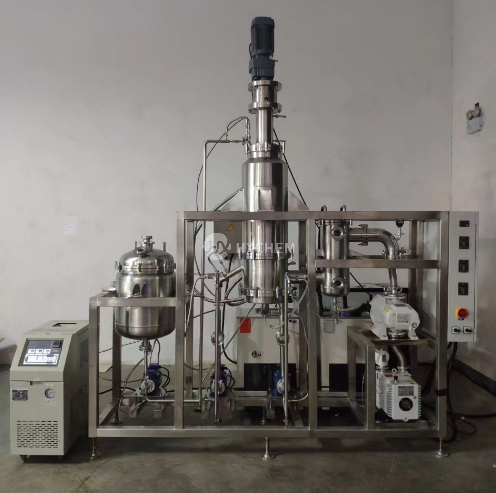 Laboratory molecular distillation