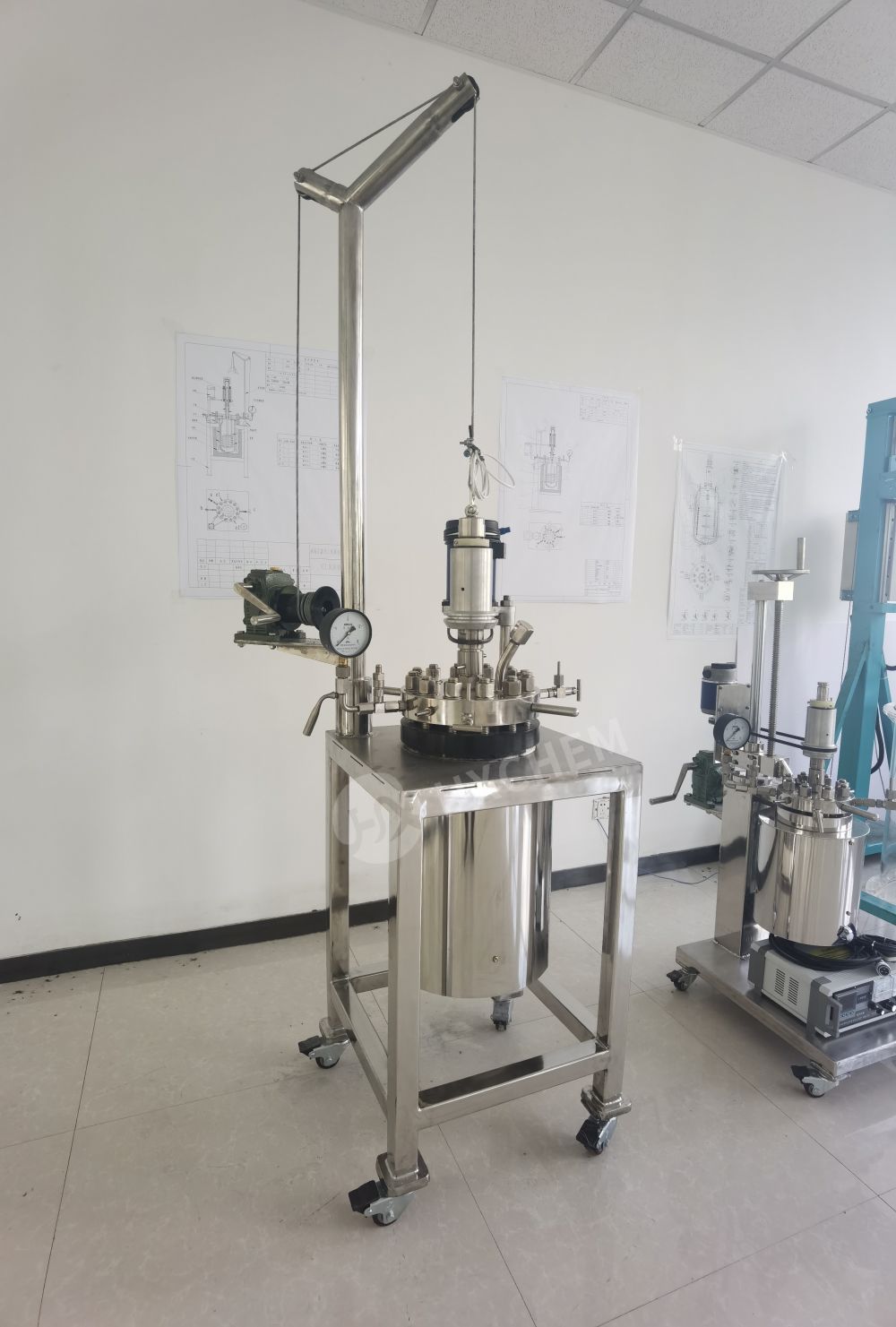 Manual lifting stainless steel laboratory pressure reactors