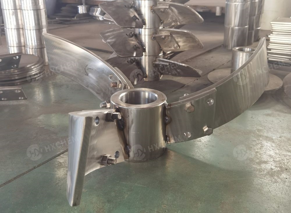Mixing impellers