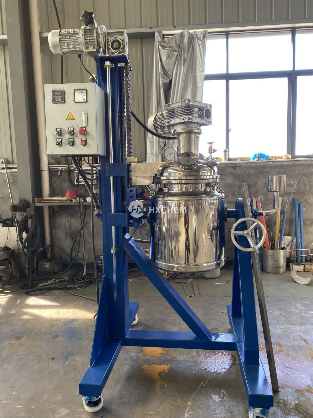 electric lifting stainless steel mixing tank