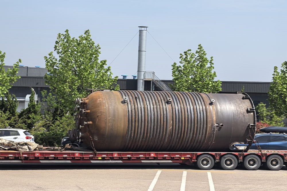 60m3 stainless steel cladding pressure autoclave