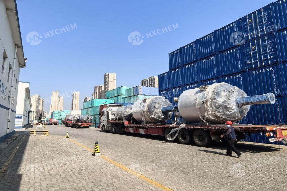 HXCHEM consegna 8 set di reattori in vetro smaltato in Corea