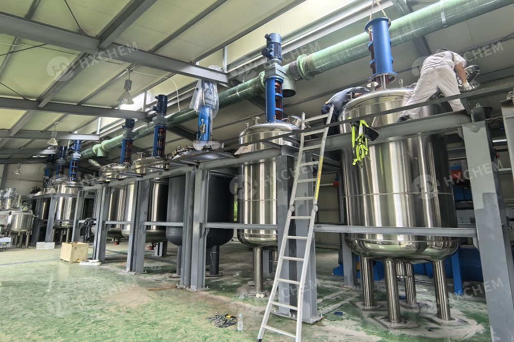 Installation eines Edelstahlreaktors und Emulierungstanks in Korea