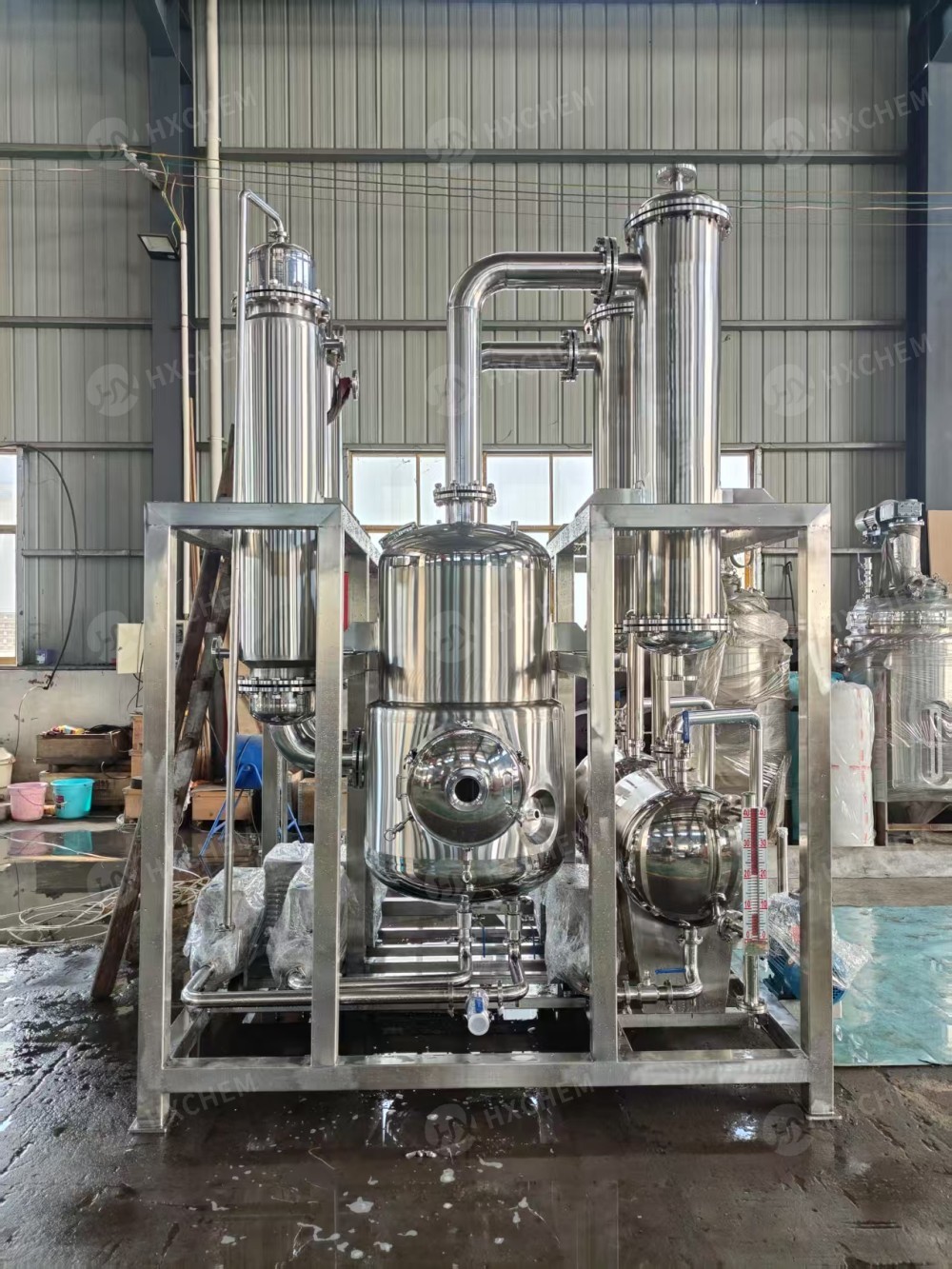 Stainless steel distillation reactor