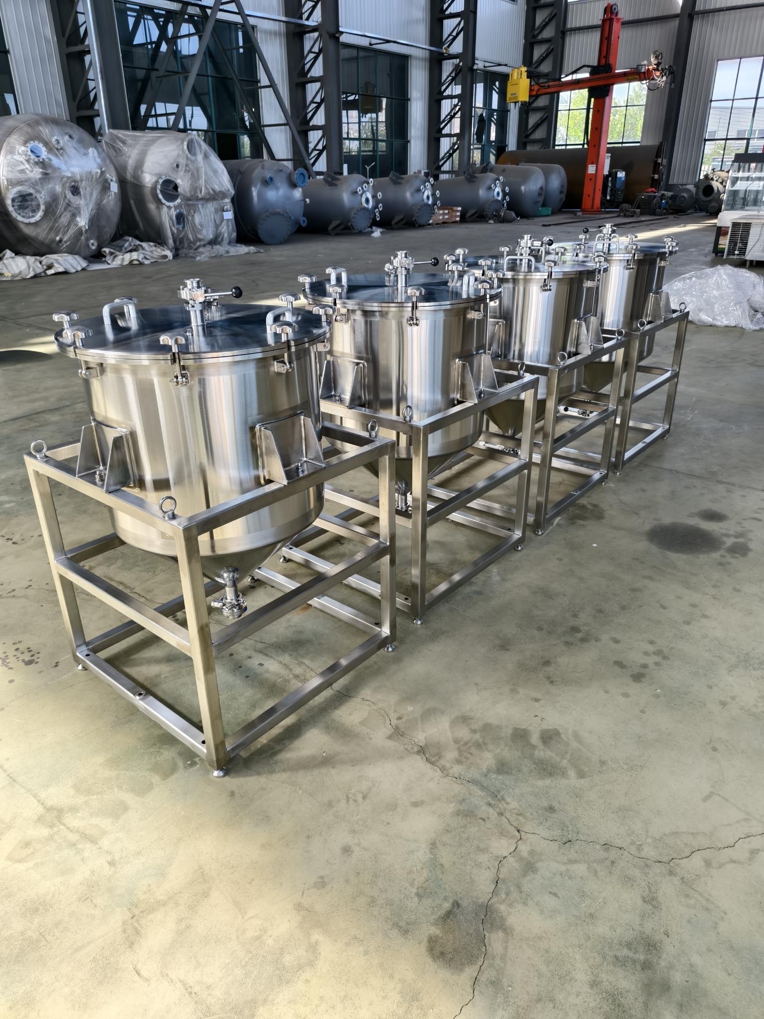 Beverage Production Sector freshly squeezed fruit juice concentrates buffer storage for syrup bases