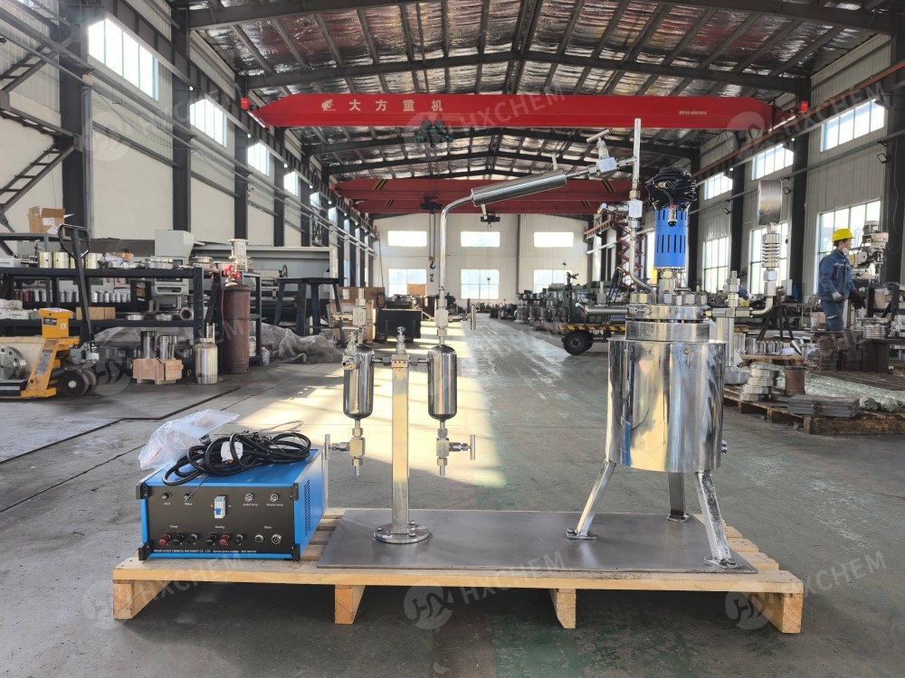 Lab reactor with condensening Lab reactor with condensening