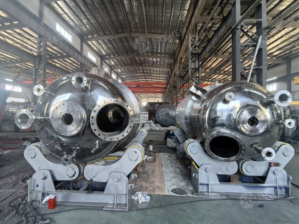 Non ferrous metal reactor