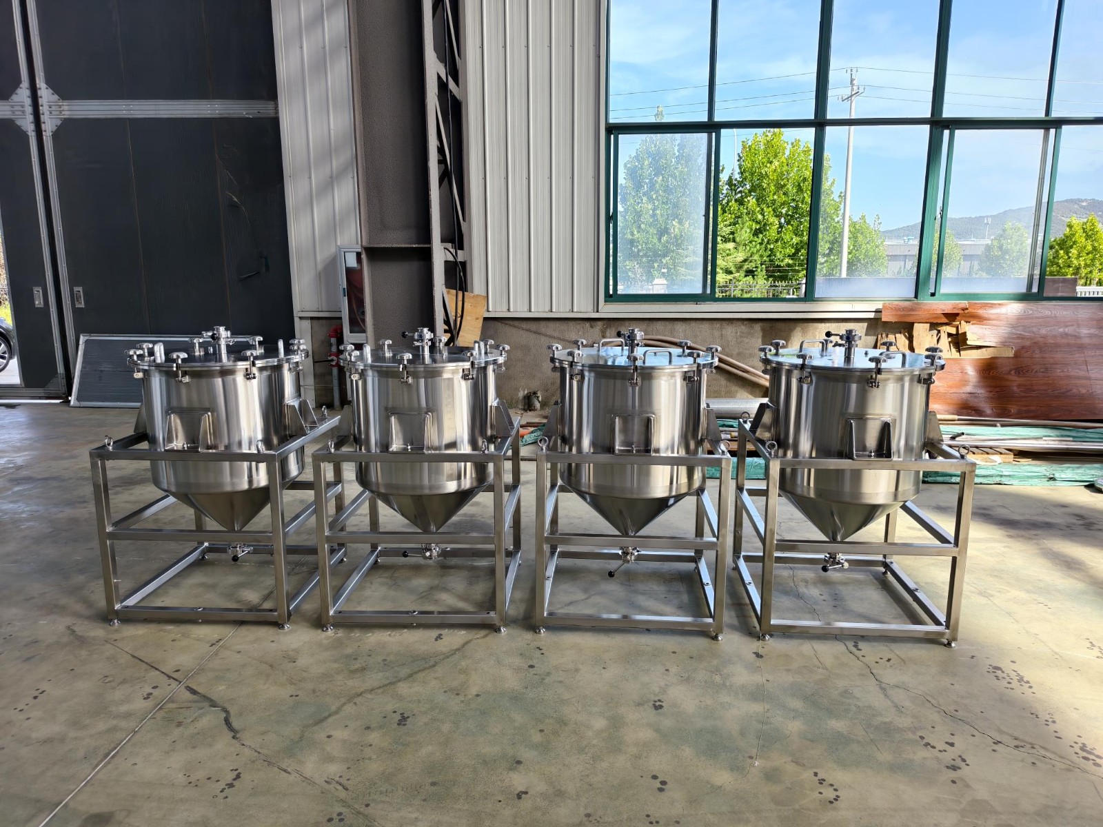 hydrogenation reactors