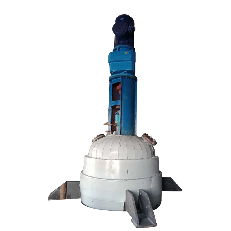 Large size high pressure nuclear reactor