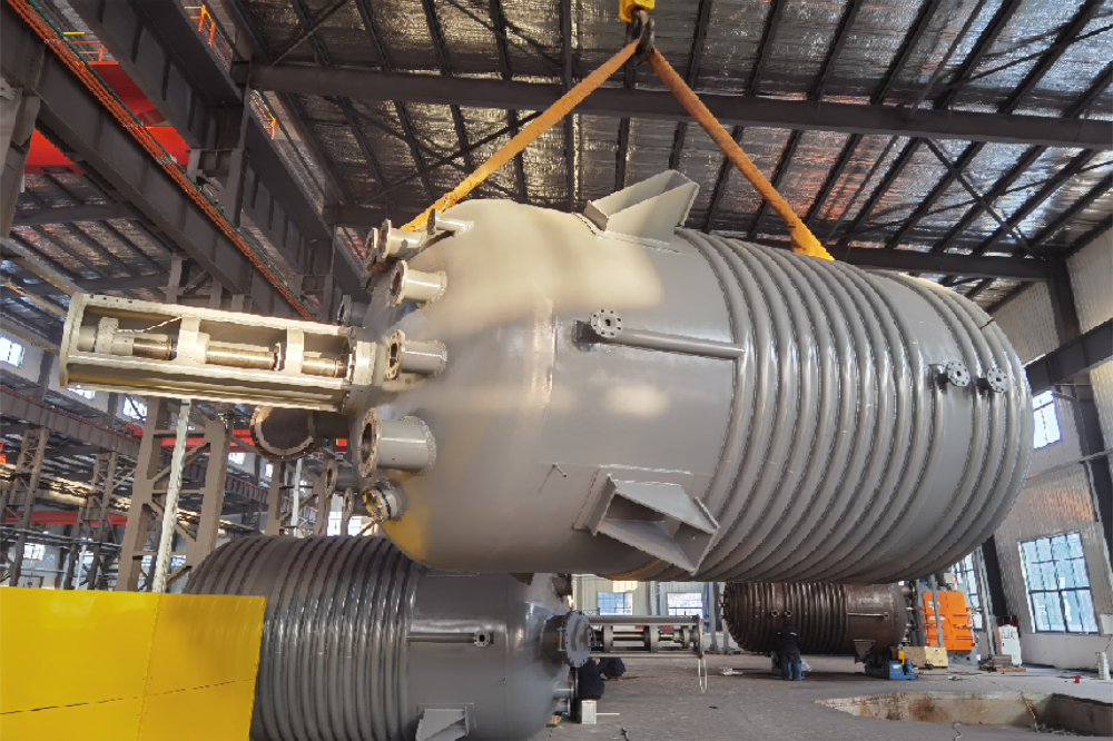 Semi-automatic reaction kettle Engine driven pressure vessel