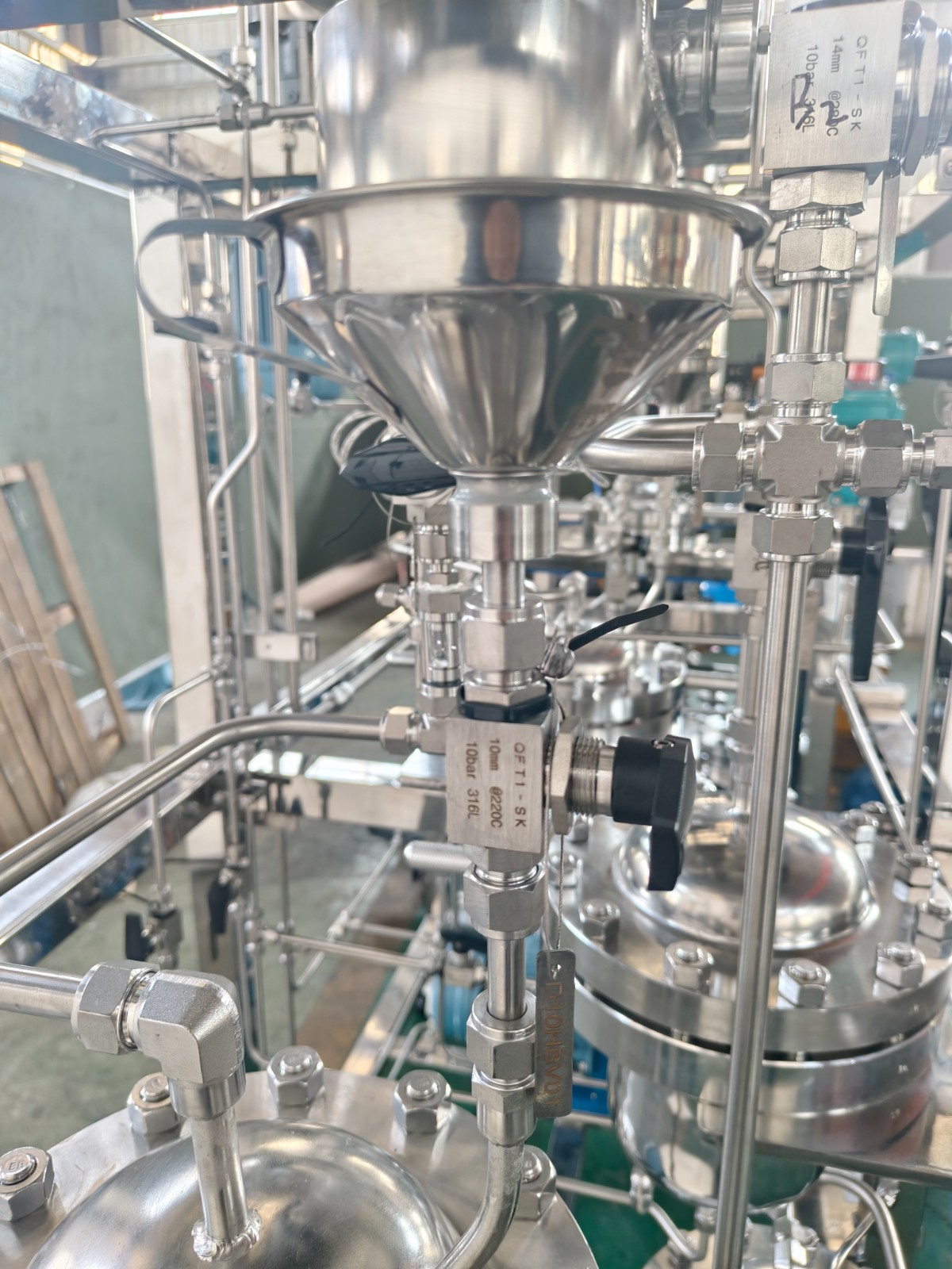 High Efficiency Treatment: Removes impurities and imparts neutral odor.