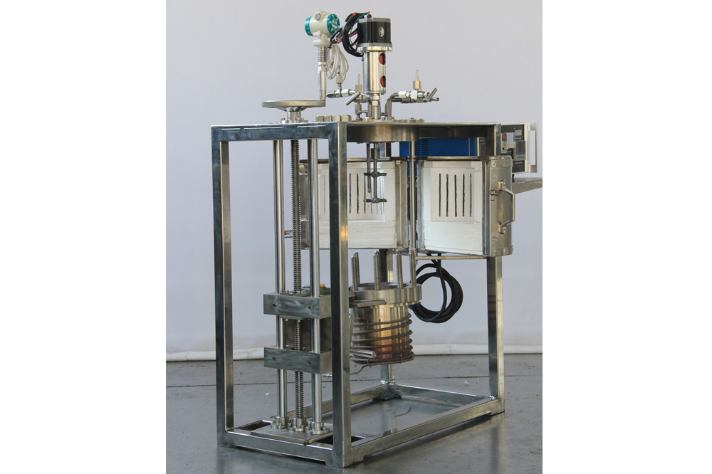 Optimisez vos réactions à haute température : découvrez notre système de réacteur haute pression à ascenseur de pointe