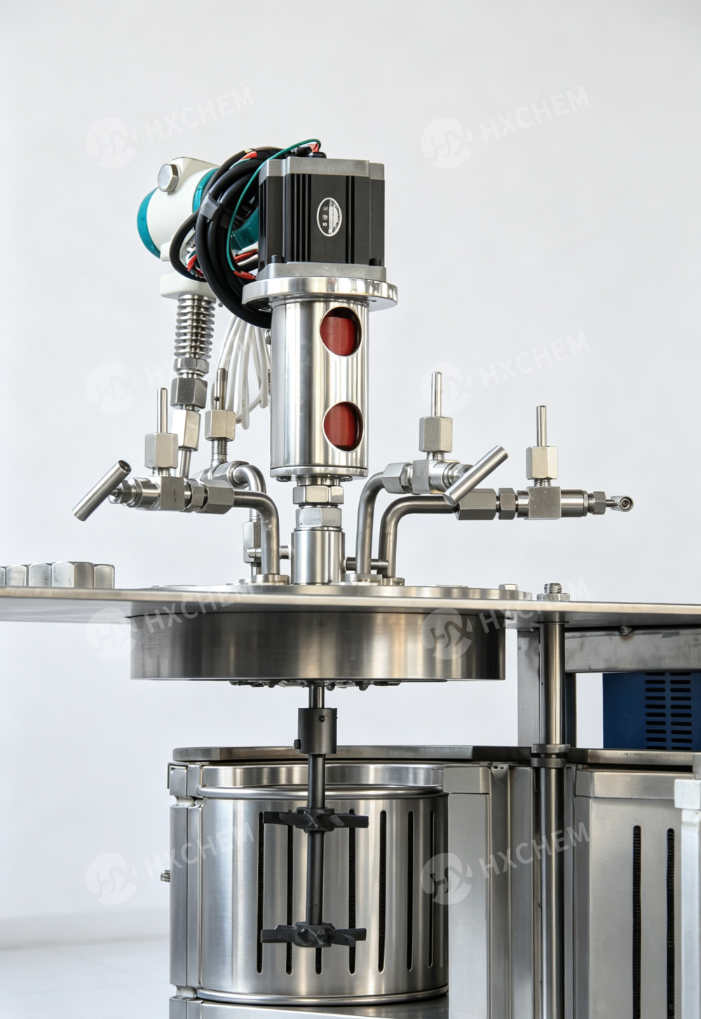 Lab tantalum reactor