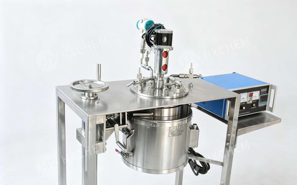 Lab tantalum reactor