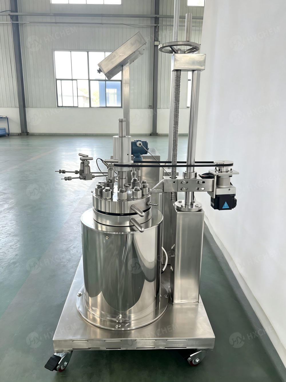 Program control pressure reactor