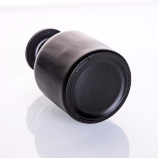 زجاجة عطر سوداء سعة 150 مل