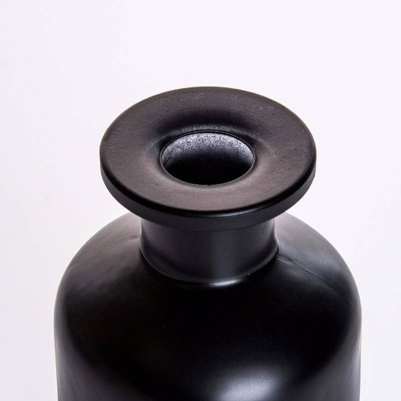 150 ml schwarze Diffusorflaschen aus Glas für Aromatherapie