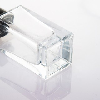 Fragrance Bottle Manufacturers Large Crystal Elegant Perfume Bottles to Buy