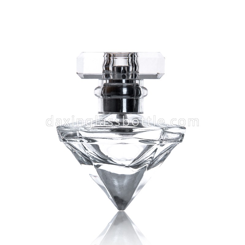 30 ml / 100 ml antike leere Glasparfümflaschen zu verkaufen