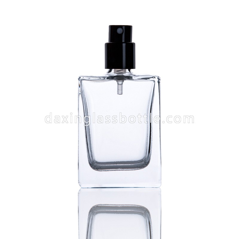 30 ml/50 ml/100 ml Parfümflasche aus Glas mit hochwertigem Zerstäuber, hergestellt vom chinesischen Hersteller im Großhandel für Damen und Herren