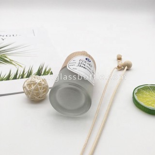 Bálsamo de fragancia vacío pequeño de marca simple creativo Frosted Clear Wooden Reed Difusor Botella de vidrio