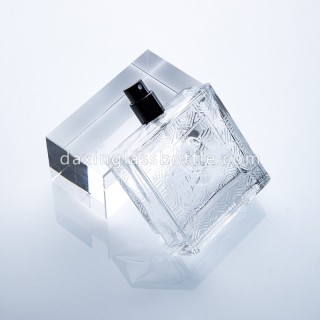 Botella de perfume de vidrio cuadrada de 100 ml con fondo grueso y acabado de cuello de 15 mm al por mayor