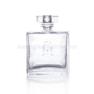 Botella de perfume de vidrio cuadrada de 100 ml con fondo grueso y acabado de cuello de 15 mm al por mayor