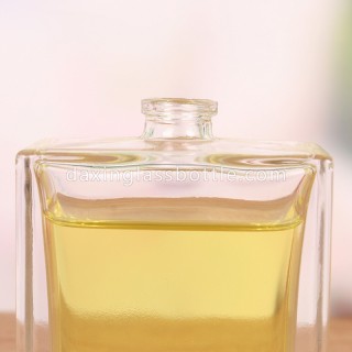 Wholesale Luxury Design Square Travel Spray Empty Perfume Bottles 50ml Glass