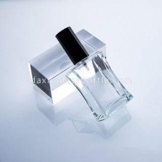 Grosir Custom Made Botol Parfum Kaca Mewah 50ml dengan Tutup Hitam