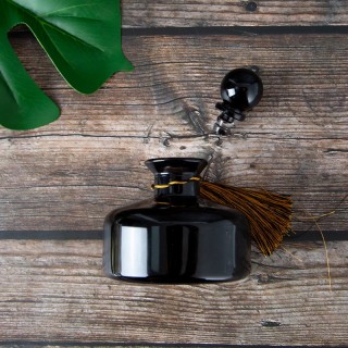 New Design Luxury Round Reed Diffuser Glass Bottle Black 200ml with Reed Diffuser Cap